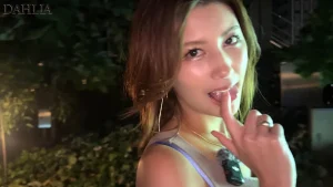 絶頂コースター罵倒デート 外で死ぬほど馬鹿にされたり、突然甘やかされて誘惑囁きされたりしてメンタル崩壊したM男クン。 美乃すずめ